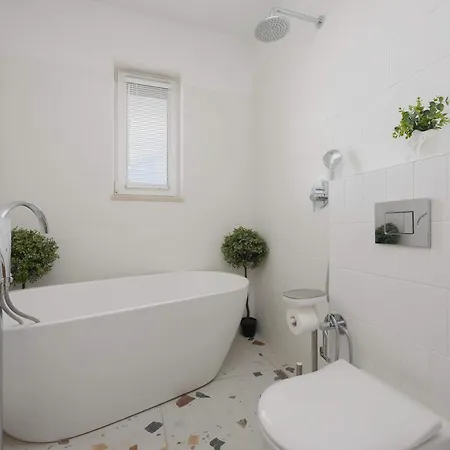 Warsaw Piaseczno House With Garden By Renters *